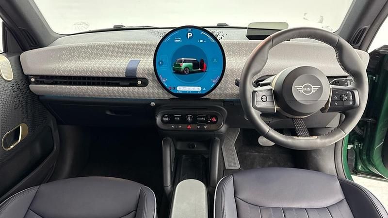 Used Mini Cooper SE Hatch 158 kW (215 HP) 2024 Green Hatchback