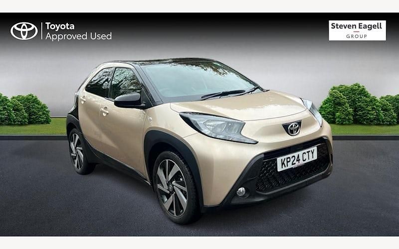 Used 2025 Toyota Aygo X SUV | £14,779 - Image 1/4