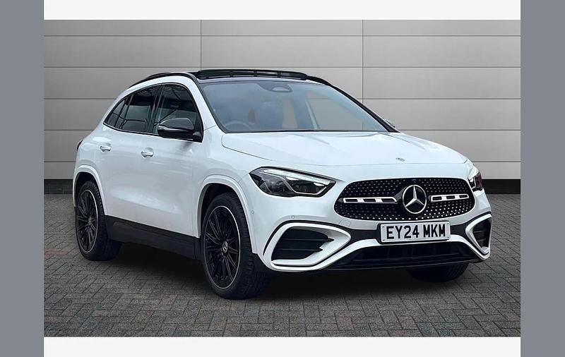 Used Mercedes GLA200 Exclusive 161 HP (118 kW) 2024 White SUV