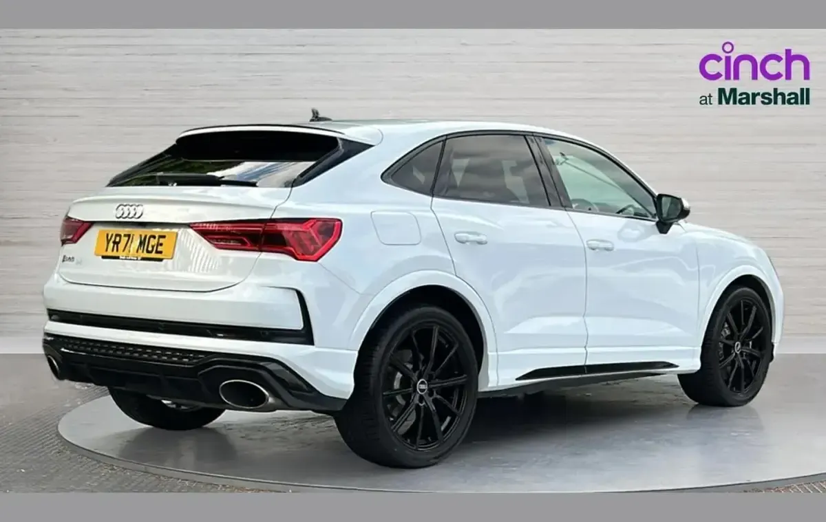 Used Audi RS Q3 Advanced 394 HP (289 kW) 2021 White SUV