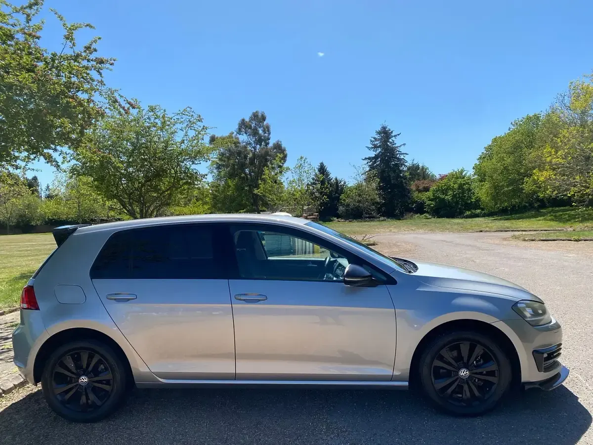 Used VW Golf VII S 105 HP (77 kW) 2013 Silver Hatchback