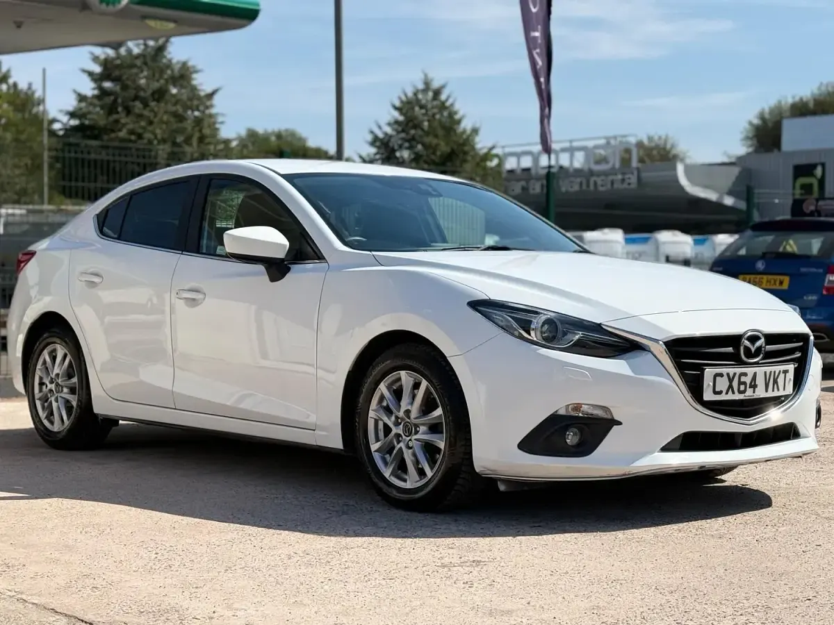 Used Mazda 3 120 HP (88 kW) 2014 White Sedan
