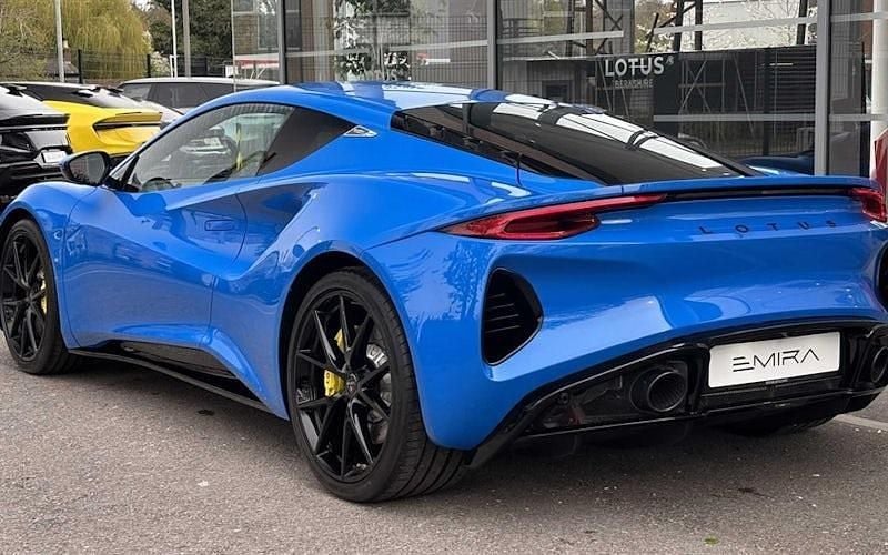 Used Lotus Emira 366 HP (269 kW) 2025 Coupe