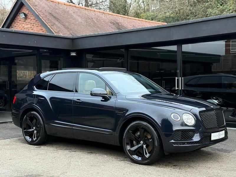 Blue Used 2018 Bentley Bentayga SUV | £67,995 (Fair price) - Image 1/4