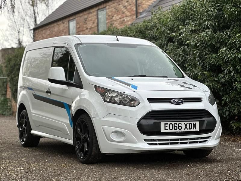 Used Ford Transit Connect 100 HP (73 kW) 2016 White MPV