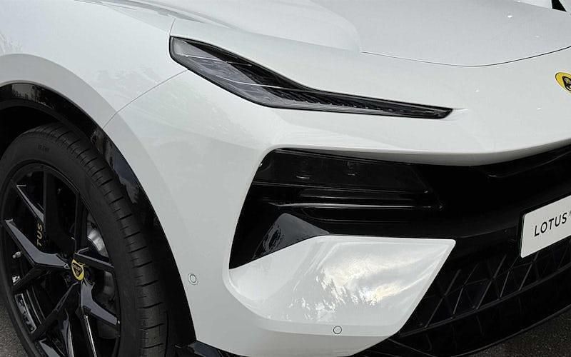 New Lotus Eletre 450 kW (612 HP) 2025 SUV