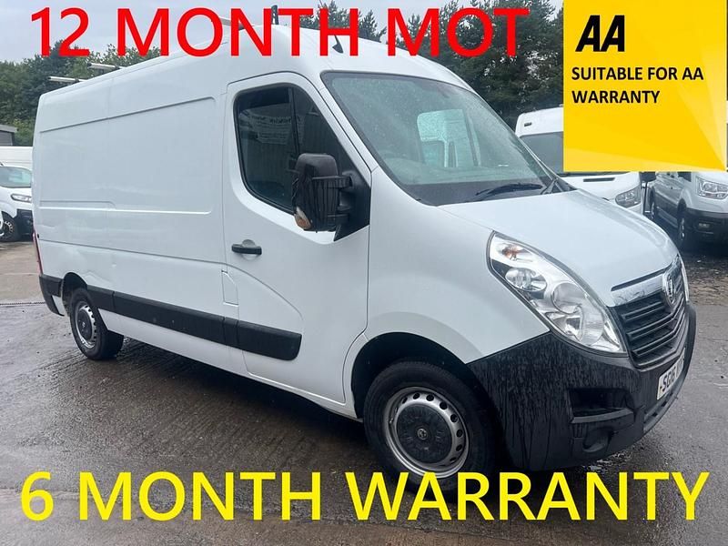 White Used 2016 Vauxhall Movano Van | £5,995 (Fair price) - Image 1/4