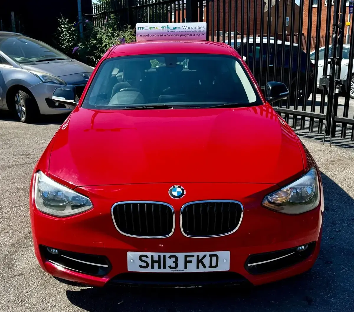 Used BMW 114 Sport Line 2013 Red Hatchback