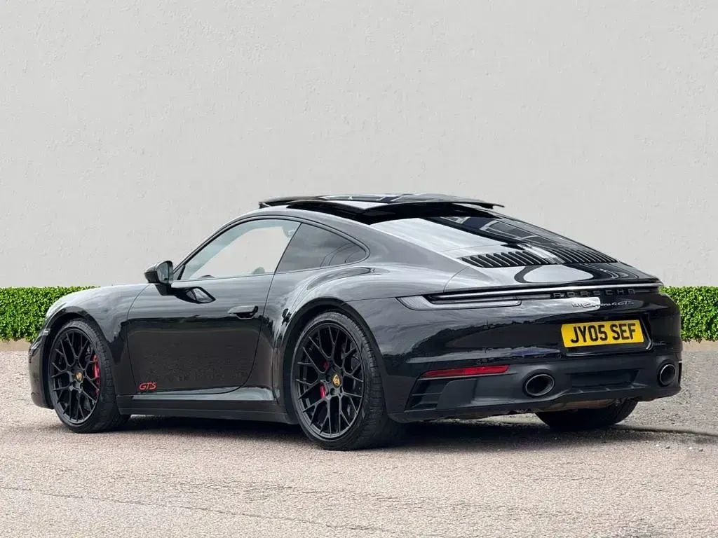 Used Porsche 911 Carrera 4 GTS 480 HP (353 kW) 2022 Black Coupe