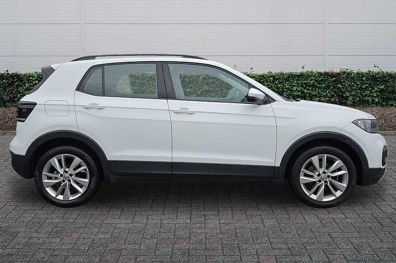 Used VW T-Cross SE 115 HP (84 kW) 2020 White SUV