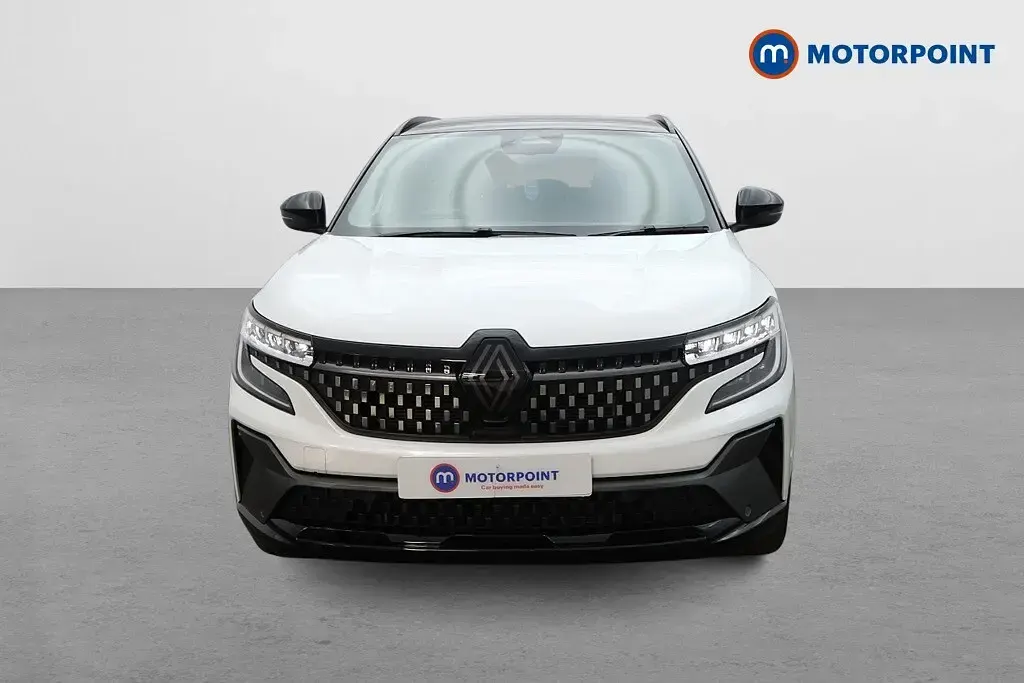 Used Renault Austral Techno Esprit Alpine 200 HP (147 kW) 2024 White/black SUV