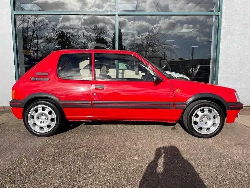 Used Peugeot 205 GTi 130 HP (95 kW) 1989 Red Hatchback