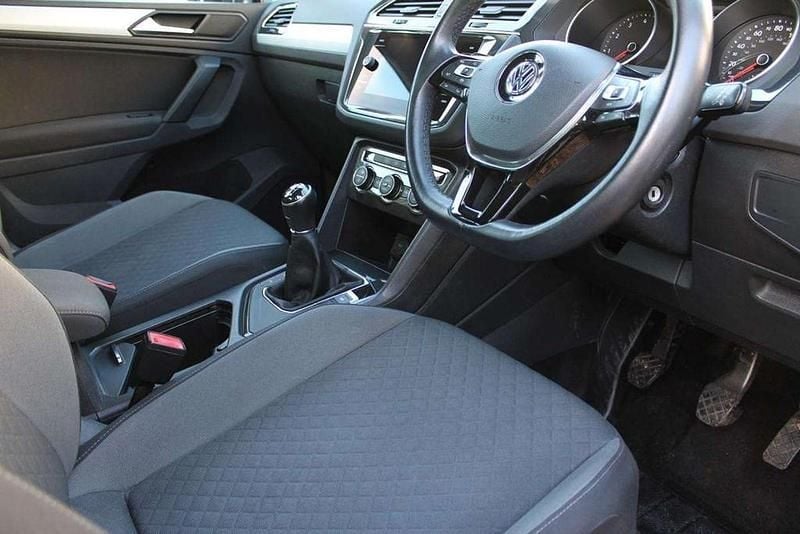 Used VW Tiguan Match 147 HP (108 kW) 2020 Grey SUV