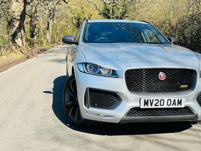 Used Jaguar F-Pace 300 HP (220 kW) 2020 Silver SUV
