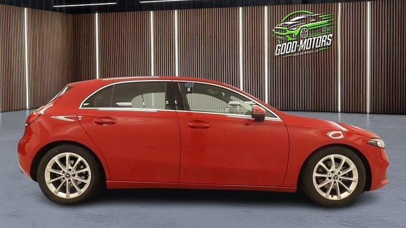 Used Mercedes A180 Executive 136 HP (100 kW) 2019 Red Hatchback