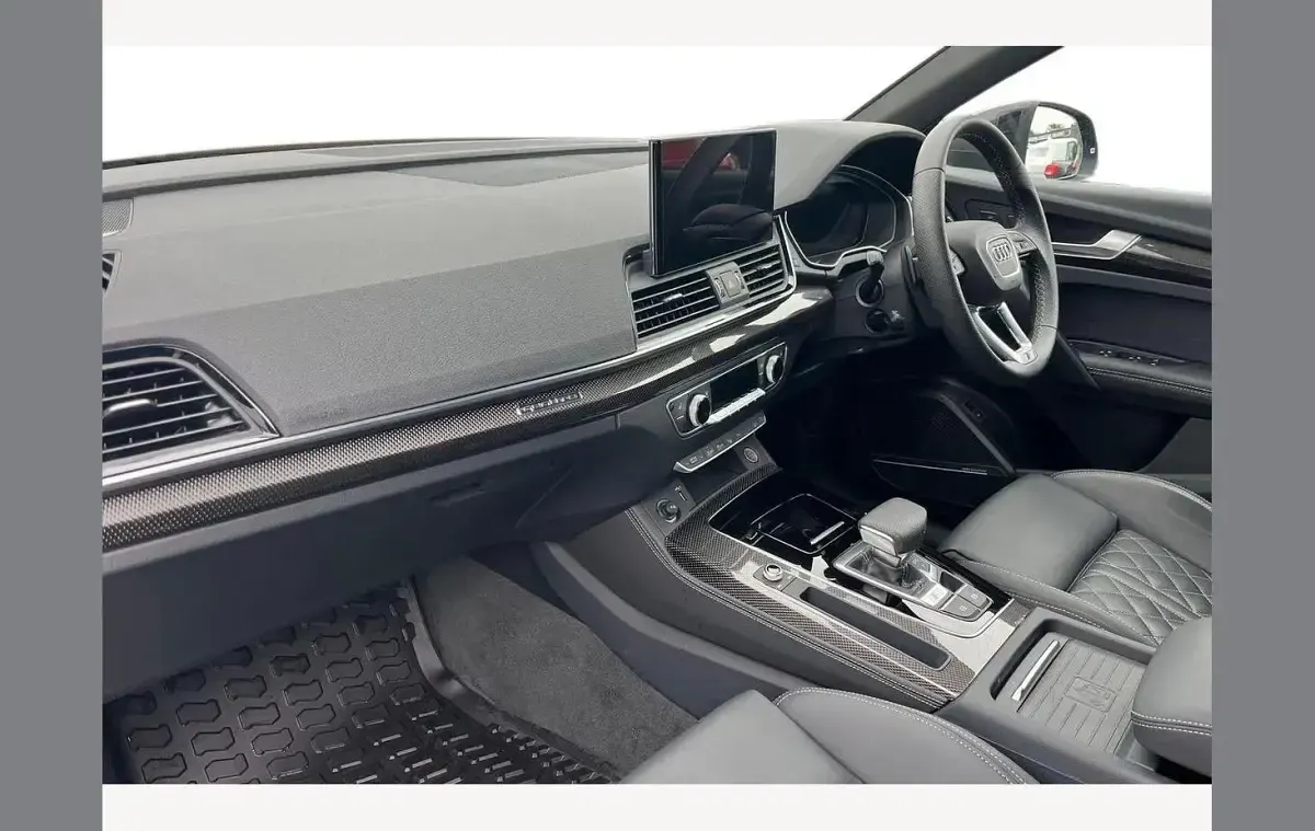 Used Audi Q5 Comfort 341 HP (250 kW) 2025 Blue SUV