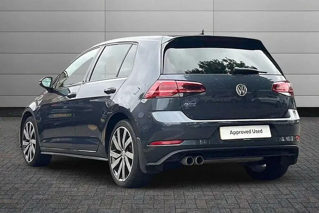 Used VW Golf VII GTE 204 HP (150 kW) 2020