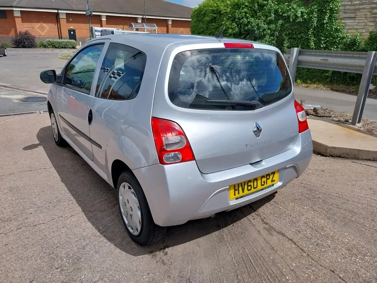 Used Renault Twingo Expression 2010 Silver Hatchback