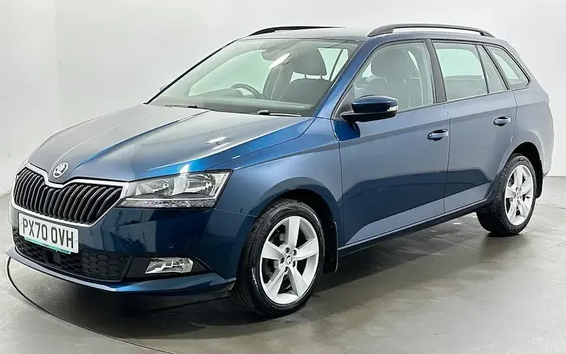 Used Skoda Fabia SE L 95 HP (69 kW) 2020 Blue Hatchback