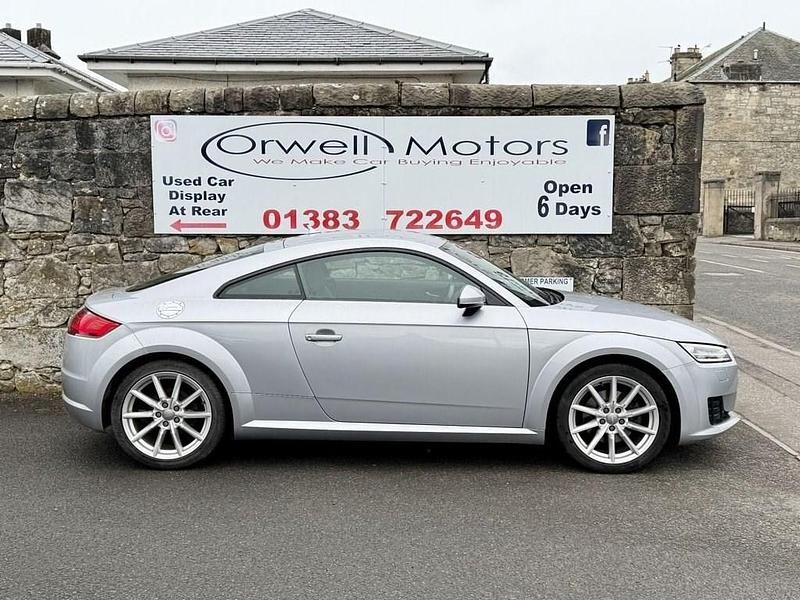 Usado Audi TT Sport 184 HP (135 kW) 2017 Prateado Coupé