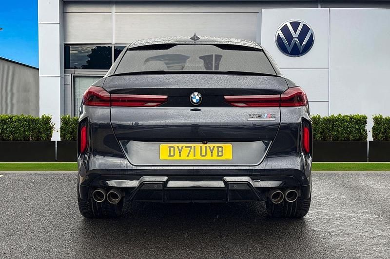 Begagnad BMW X6 M Competition Edition 2021 Svart SUV