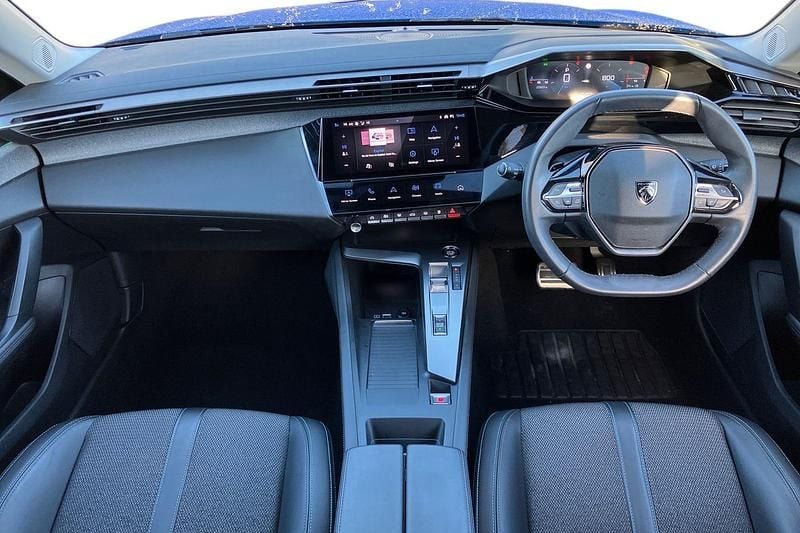 Used Peugeot 308 Allure 130 HP (95 kW) 2022 Blue Hatchback