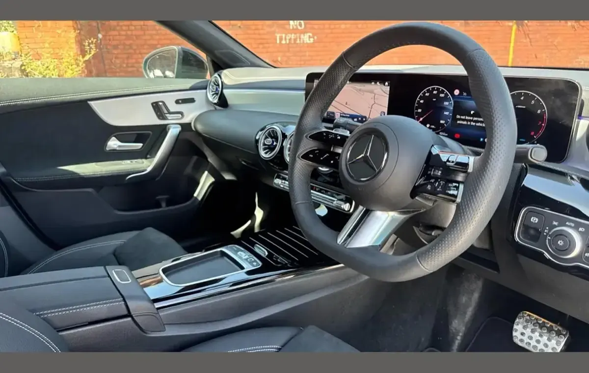 New Mercedes CLA180 AMG Line Premium 134 HP (98 kW) 2025 Blue Coupe