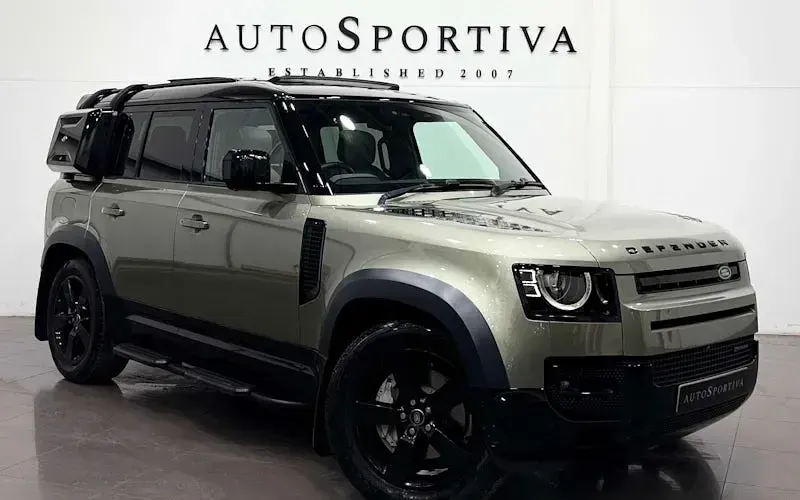 Usado Land Rover Defender HSE Dynamic 404 HP (297 kW) 2023 SUV