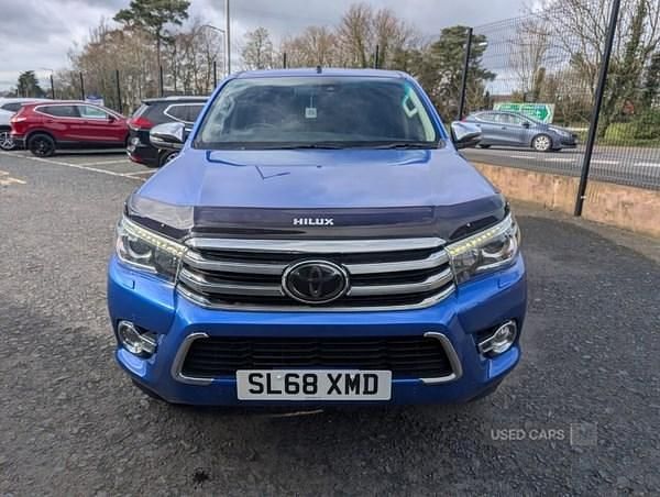 Used Toyota HiLux 150 HP (110 kW) 2018 Blue Pickup