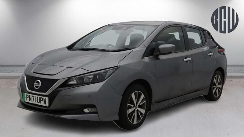 Used Nissan Leaf Acenta 110 kW (150 HP) 2021 Grey Hatchback