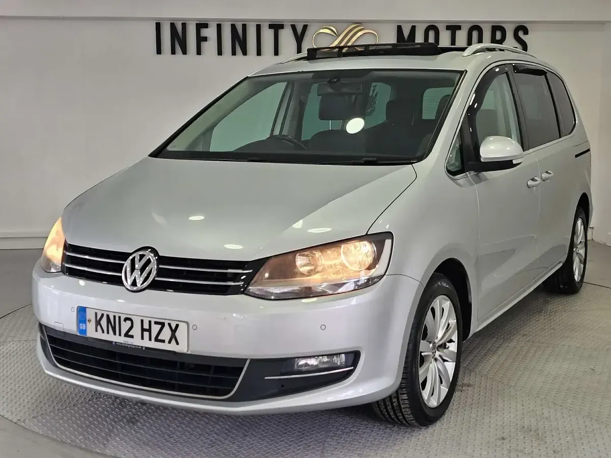 Used VW Sharan Executive 140 HP (102 kW) 2012 Silver MPV