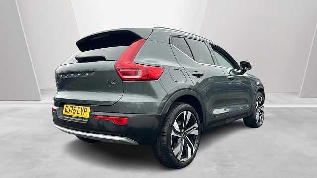 Used Volvo XC40 Ultra 194 HP (142 kW) 2026 SUV