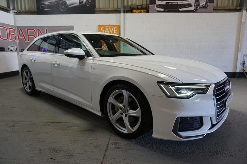 Begagnad Audi A6 S-Line 2019 Vit Kombi