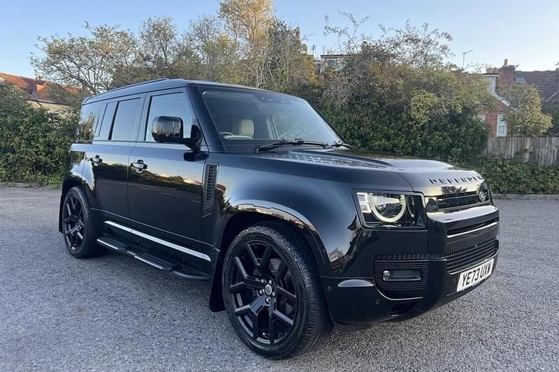 Used 2023 Land Rover Defender SUV | £62,950 (Expensive) - Image 1/1