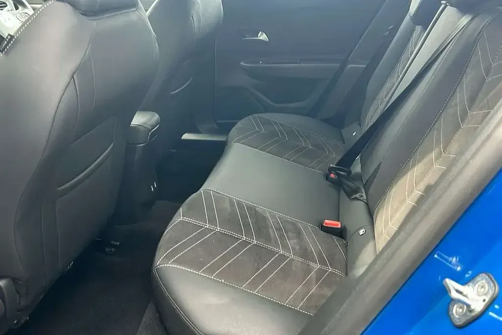 Used Vauxhall Mokka Ultimate 130 HP (95 kW) 2023 Blue SUV