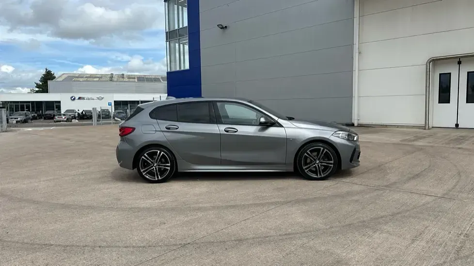 Used BMW 118 M Sport 136 HP (100 kW) 2023 Grey Hatchback