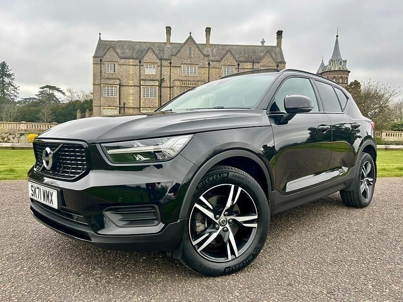 Used Volvo XC40 R-Design 197 HP (144 kW) 2021 Black SUV
