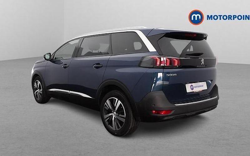 Used Peugeot 5008 Allure 131 HP (96 kW) 2022 Blue SUV
