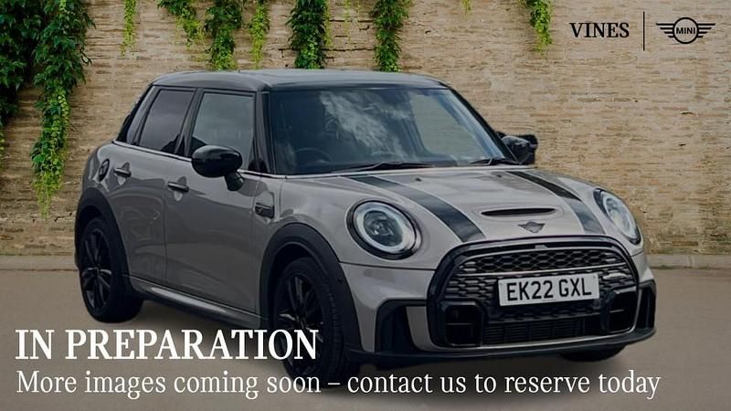 Grey Used 2022 Mini Cooper S Hatch Hatchback | £23,997 (A bit pricey) - Image 1/4