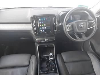 Used Volvo XC40 Ultra 197 HP (144 kW) 2024 Red SUV