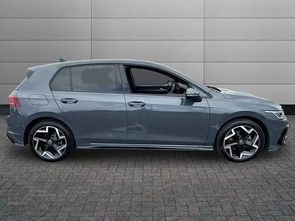 Used VW Golf VIII R-line 150 HP (110 kW) 2025 Grey Hatchback