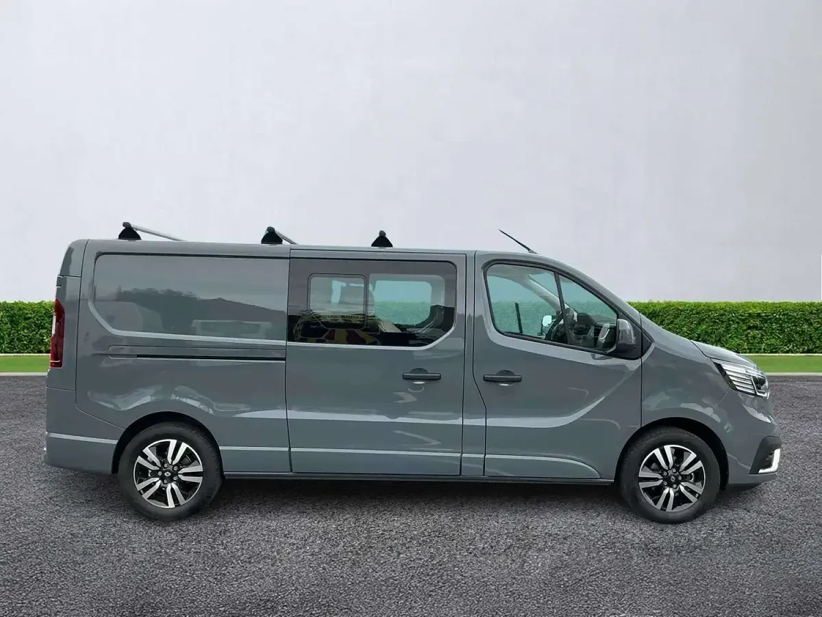 Used Renault Trafic 2026 Grey