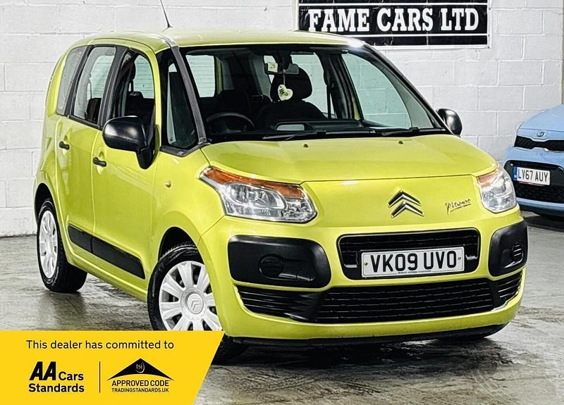Green Used 2009 Citroën C3 Picasso MPV | £1,999 (Fair price) - Image 1/3