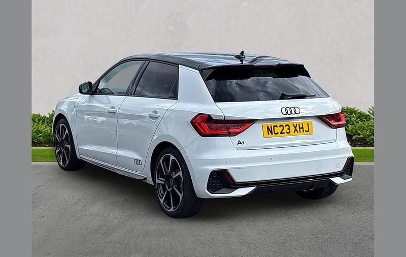Used Audi A1 Black Edition 147 HP (108 kW) 2023 White SUV