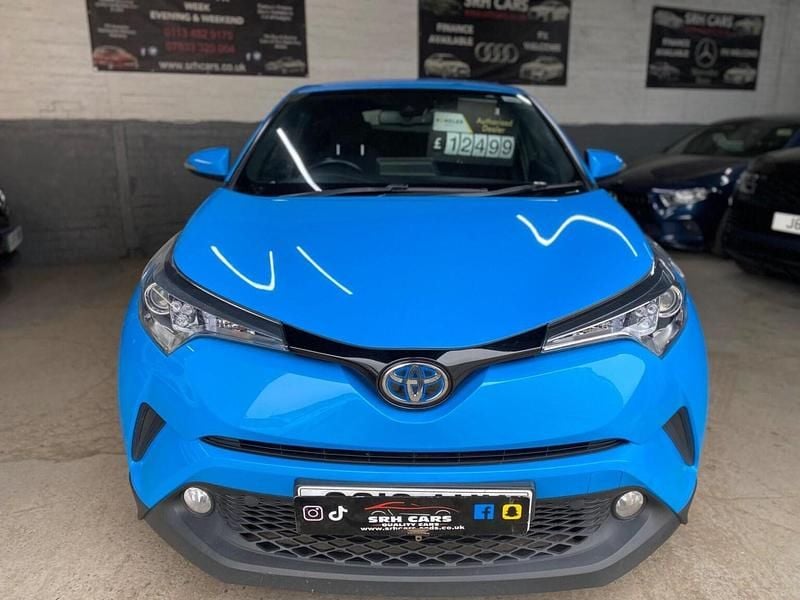 Used Toyota C-HR 2019 Blue SUV