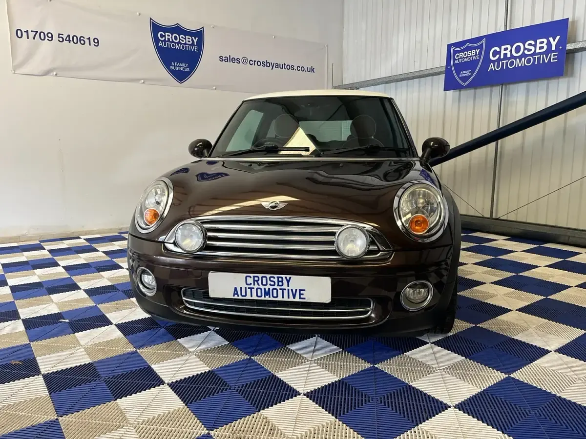 Used Mini Cooper Hatch 122 HP (89 kW) 2010 Brown Hatchback