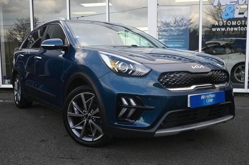 Used Kia Niro 139 HP (102 kW) 2021 Blue SUV