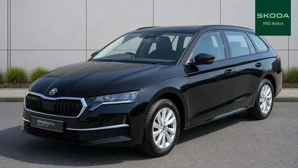 Used Skoda Octavia SE Technology 150 HP (110 kW) 2025 Black magic pearl effect Estate