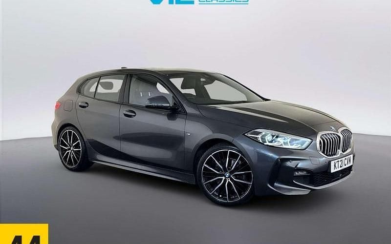 Używany BMW 118 M Sport 150 KM (110 kW) 2021 Hatchback