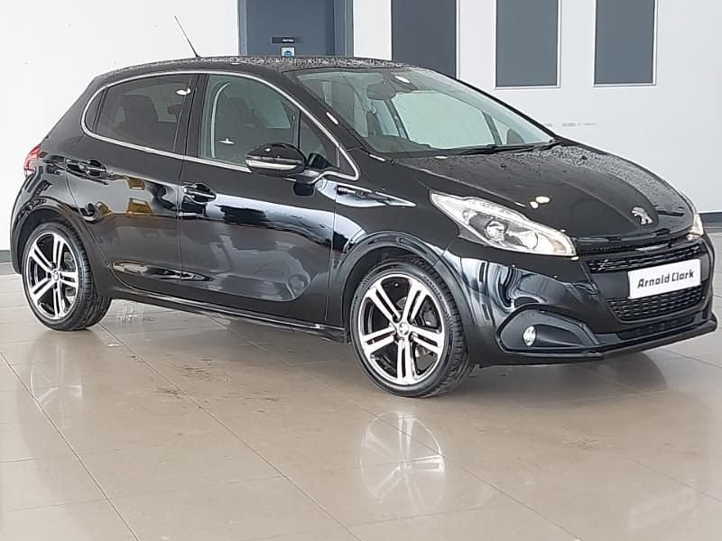 Used Peugeot 208 GT-line 109 HP (80 kW) 2019 Black Hatchback